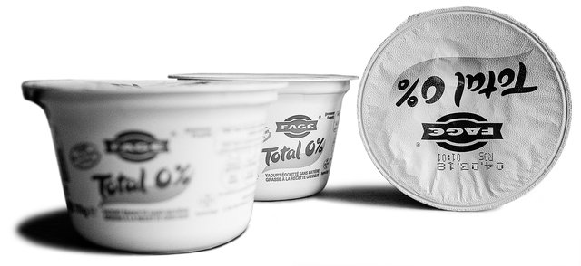 Pots de yaourt de la marque Fage