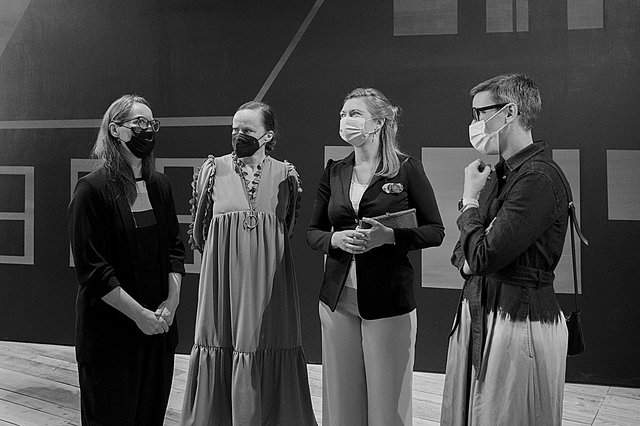 Quatre femmes pour inaugurer le pavillon du Luxembourg : une artiste,  une directrice, une princesse  et une ministre