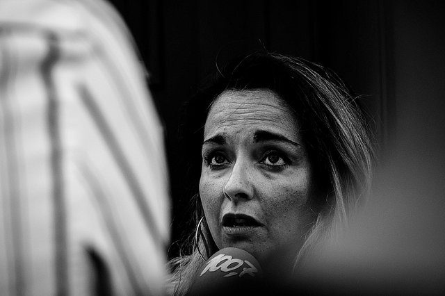 Nora Back, OGBL, dans une conférence de presse improvisée à la sortie du ministère d’État