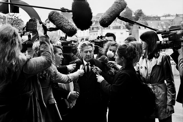 Daniel Auteuil en avocat médiatique