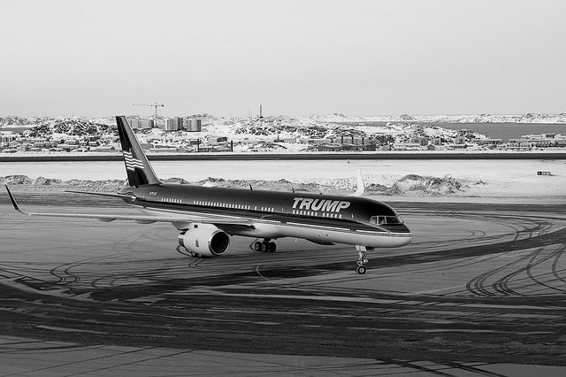 Visite de Donald Trump Junior dans la capitale, Nuuk, du Groënland  le 7 janvier