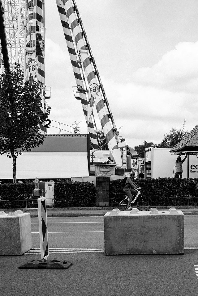 La ville de Luxembourg a fait installer soixante plots en béton aux abords de la Schueberfouer.