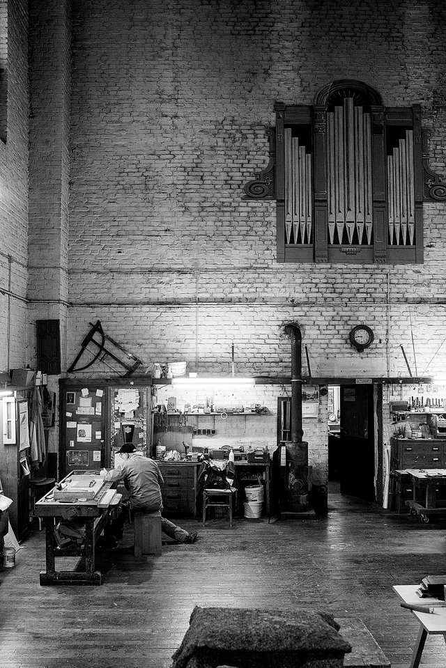 Dans les ateliers de la manufacture d'orgues luxembourgeoise à Lintgen
